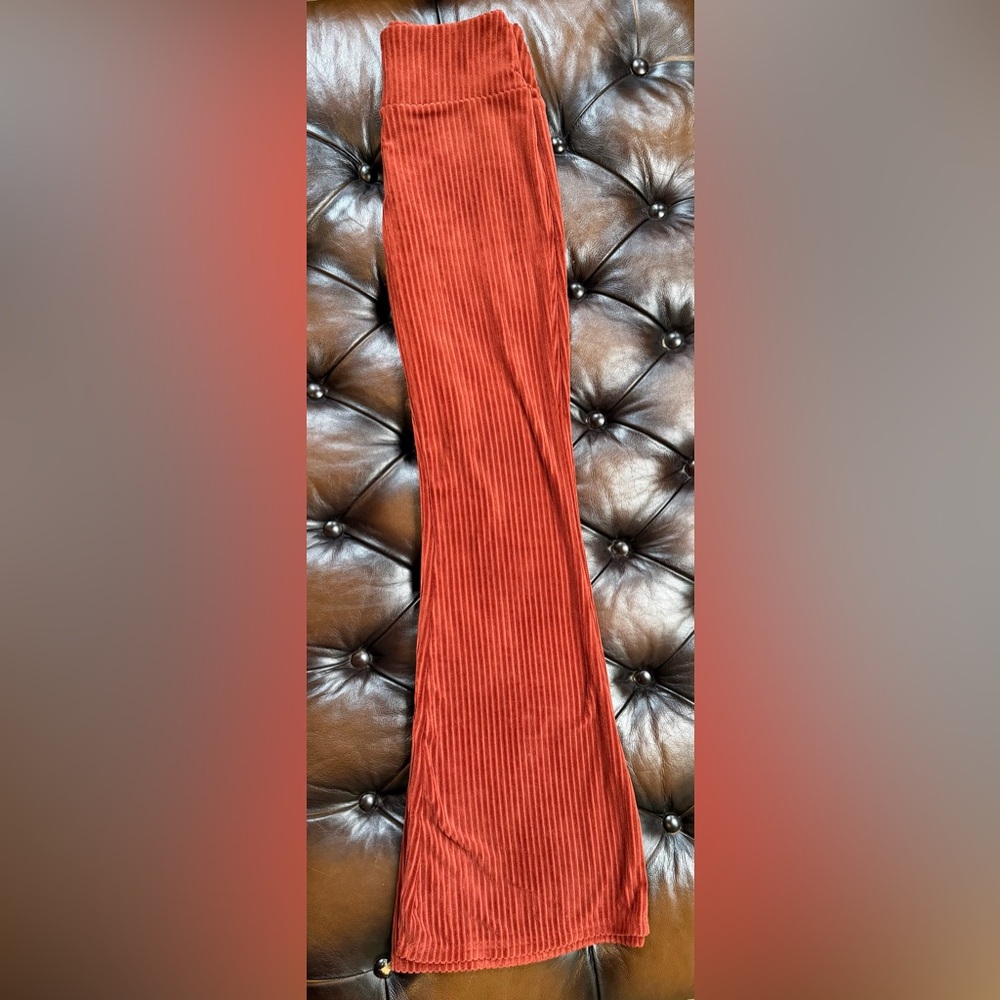 🦋 Women's Ribbed Pants - Picture 4 of 12